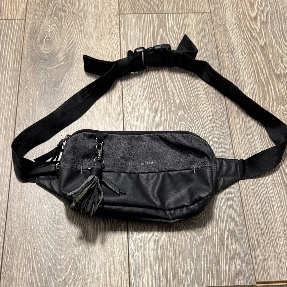 Sherpani Black Crossbody Bag with Tassel